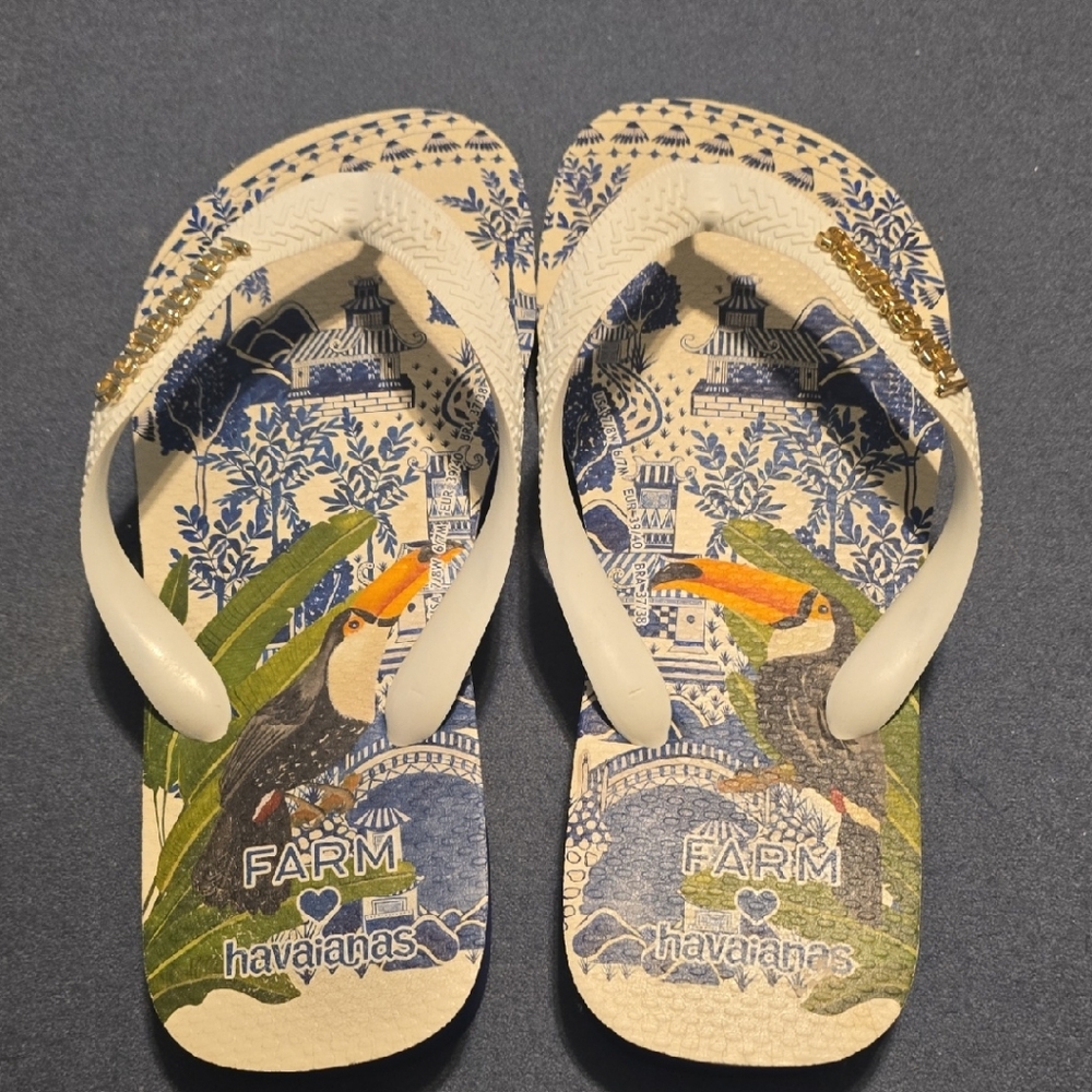 Havaianas Farm Rio Toucan flip-flops